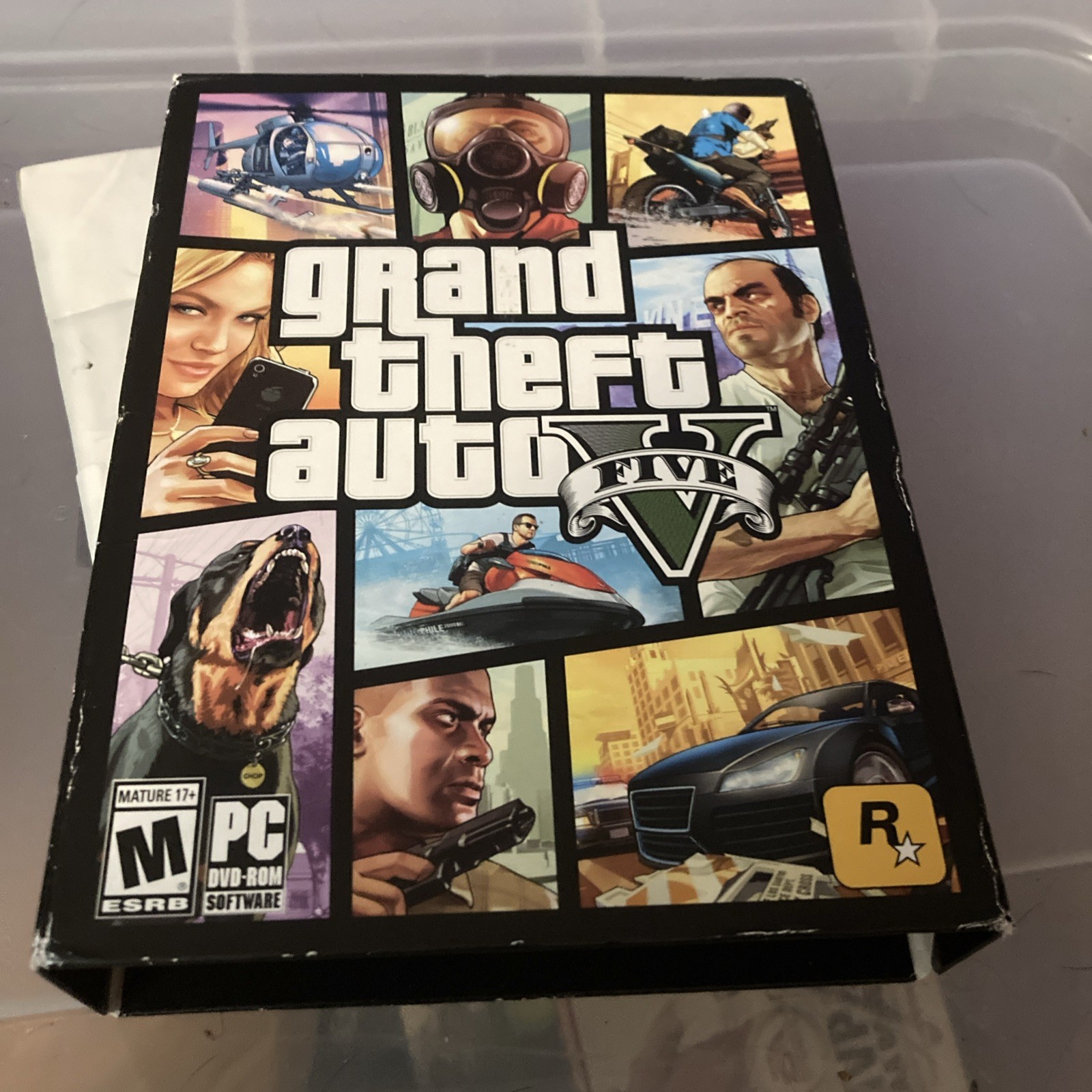 Grand Theft Auto V Five PC GTA 5 Collectors Box Set 7 Disk Series Used Good