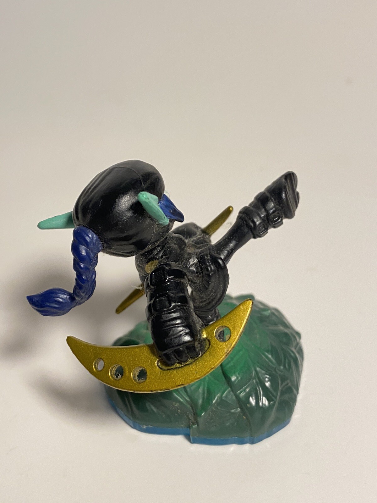 2013 Skylanders ninja Stealth Elf Figure by activision blue base multi platform