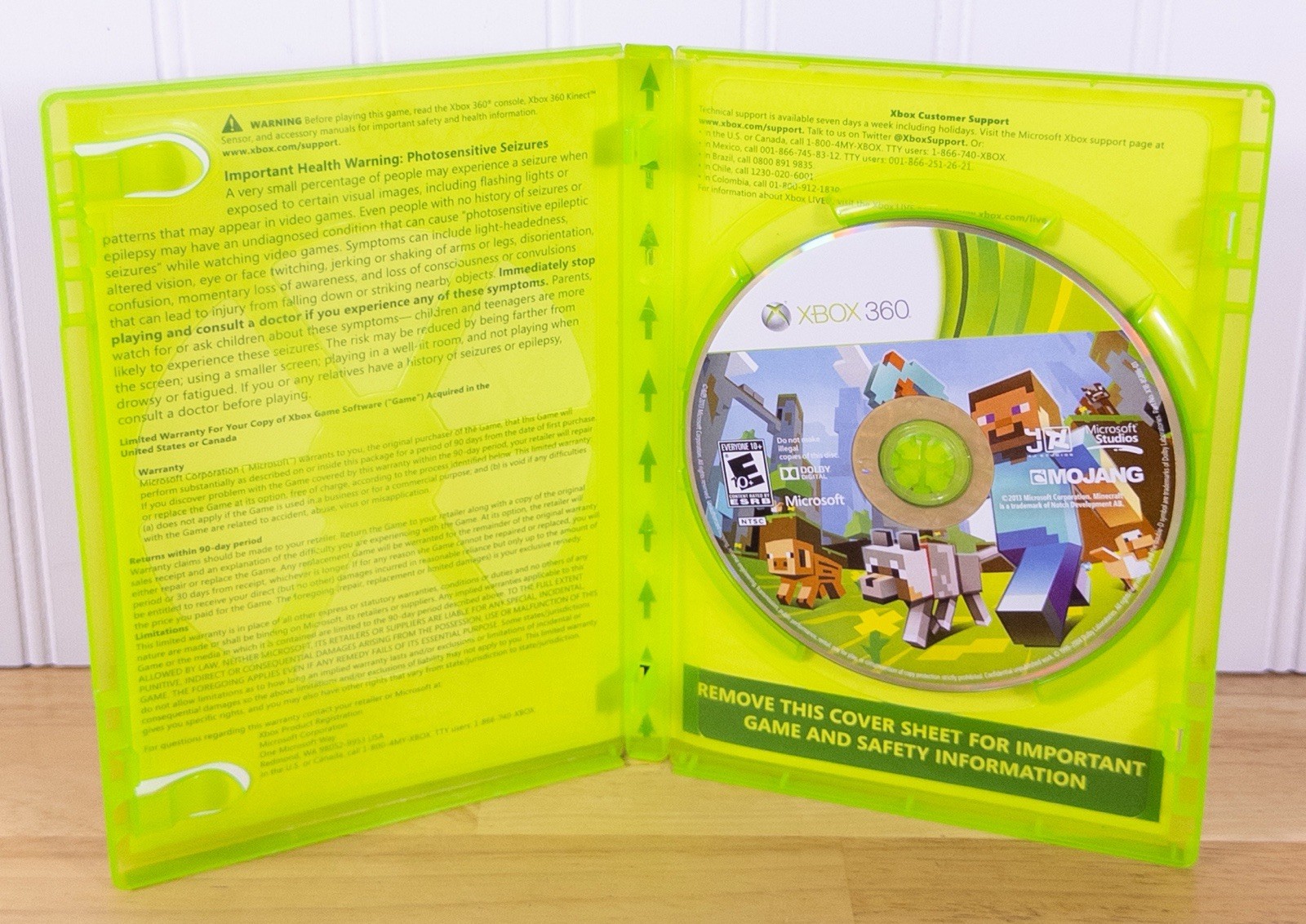 Microsoft Minecraft Xbox 360 Edition – 2013 – Tested & Working VGC Mojang!