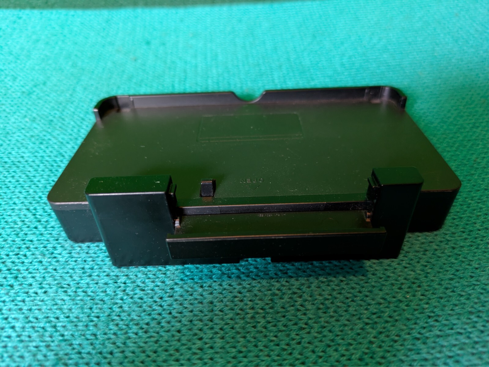 Genuine Nintendo 3DS Charging Cradle / Docking Station BLACK CTR-007 US Version