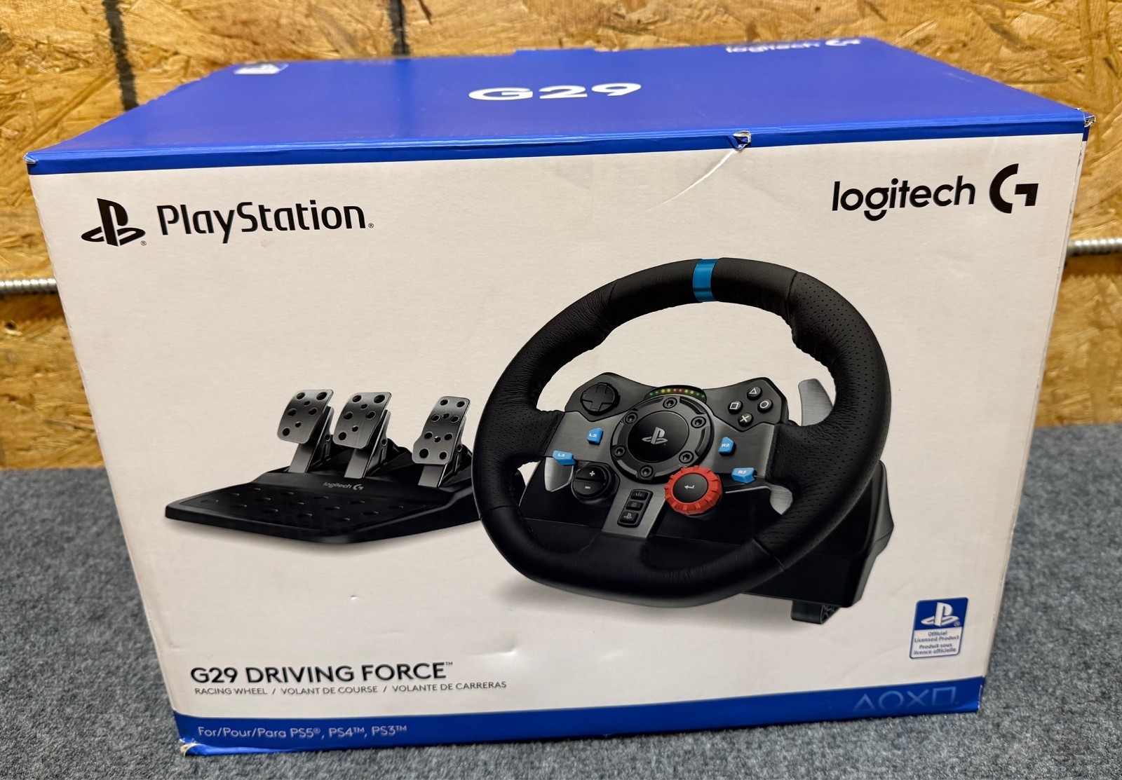 Logitech G29 Driving Force Racing Wheel and Floor Pedals