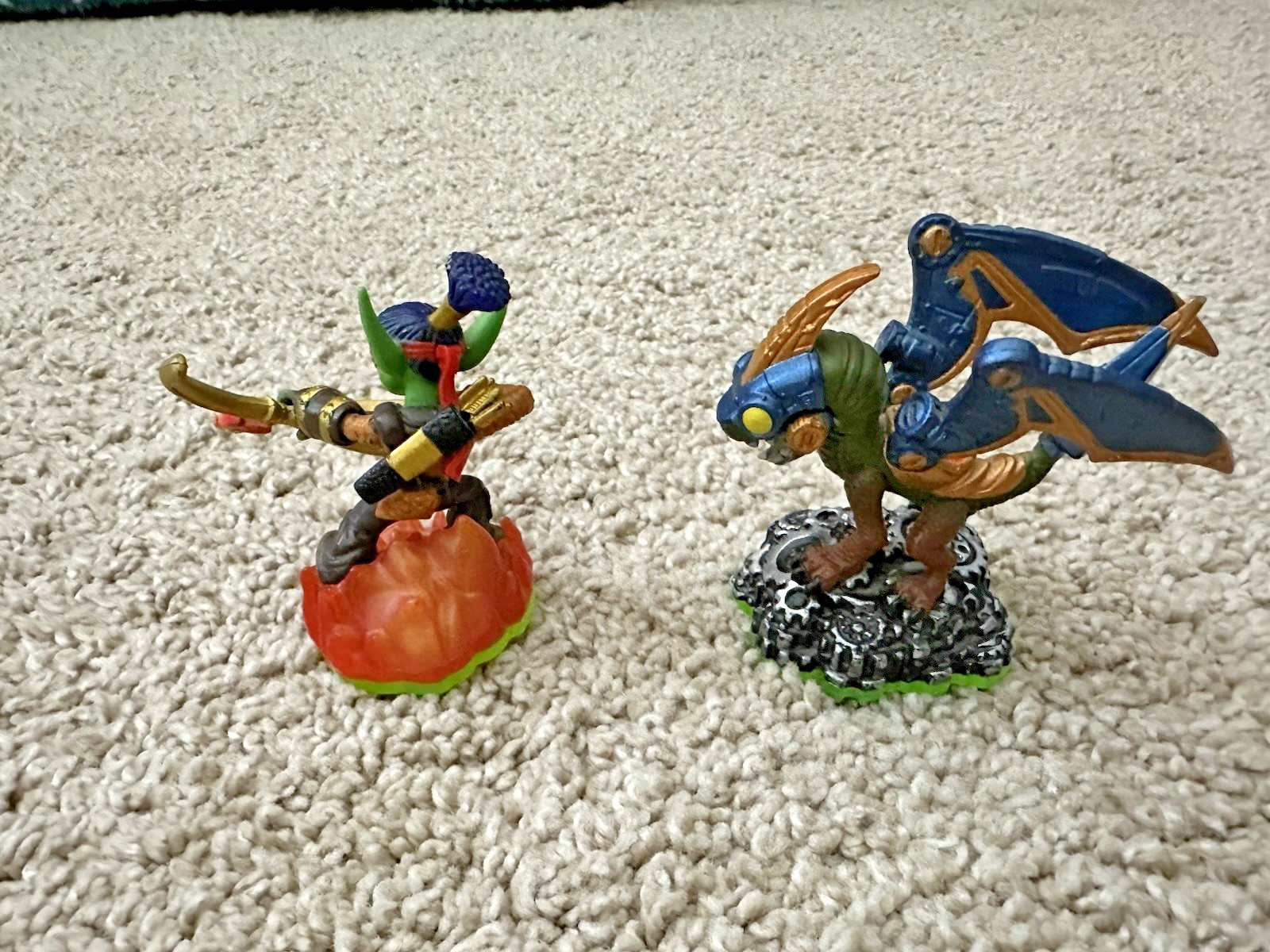 Skylanders: Spyro’s Adventure/Giants Figures(set of 13) w/ Portal of Power + USB