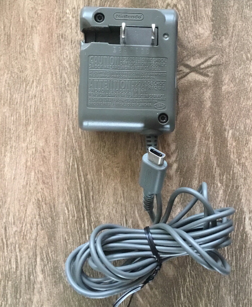 Official Nintendo USG-002 (USA) DS Lite Wall Power AC Adapter ChargerOEM Gray——5