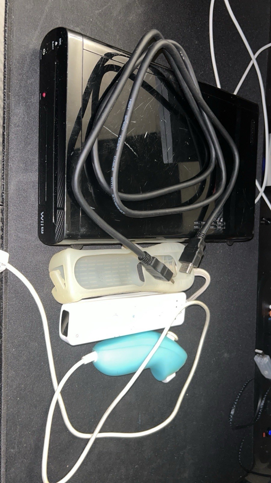 Nintendo Wii U 32GB Black Home Console 1080p Wi-Fi HDMI Read Description ￼
