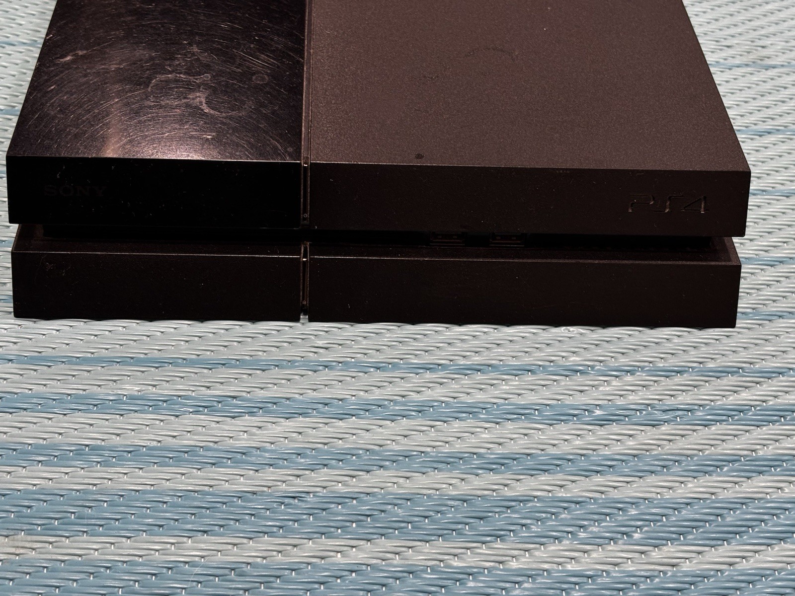 Sony PlayStation 4 Home Console Black CUH-1001A Wi-Fi Capability