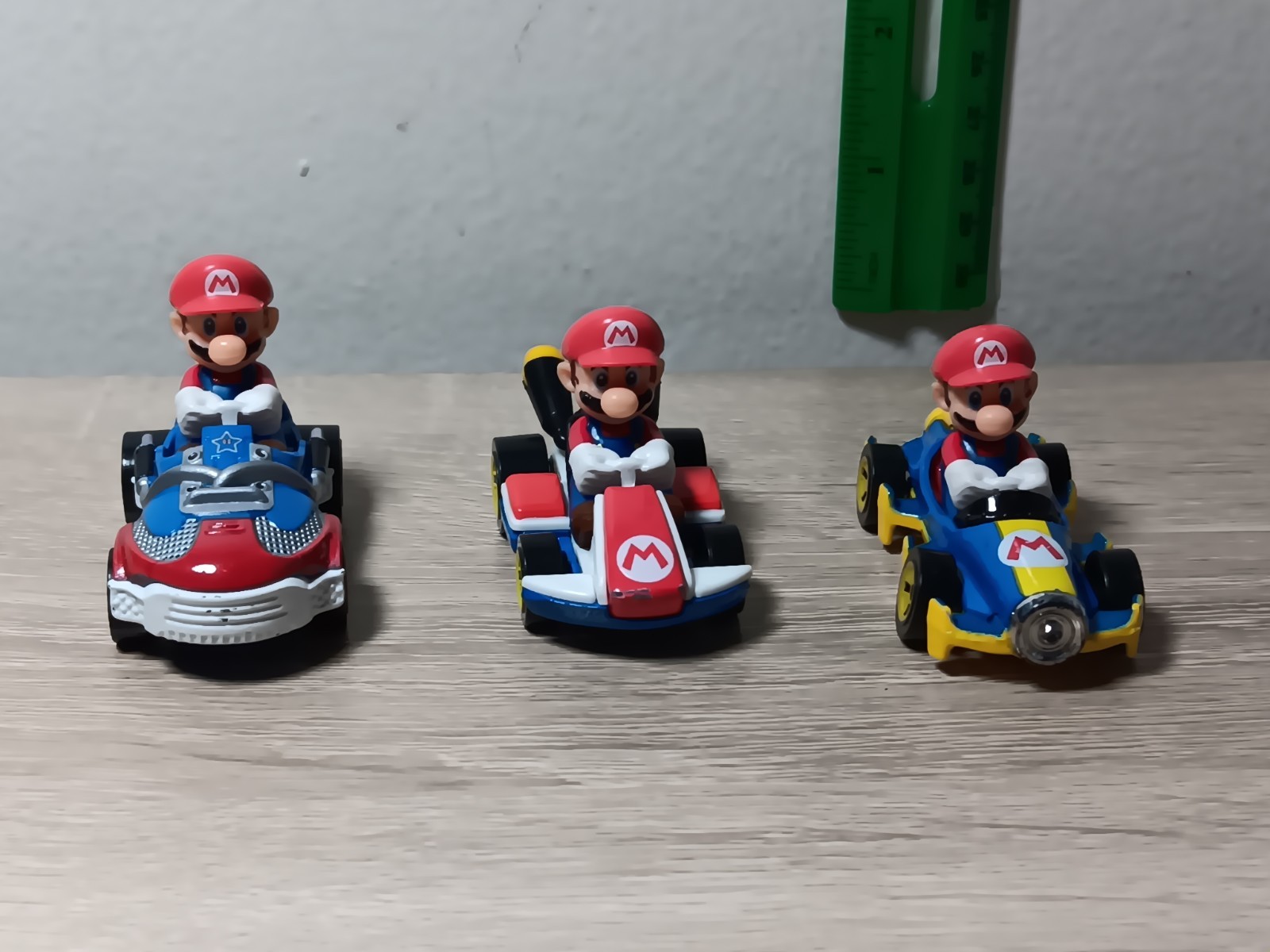 *FREE SHIP* 6-PK Super Mario Kart Hot Wheels Pipe Frame Wild Wing Mach-8 Sneaker