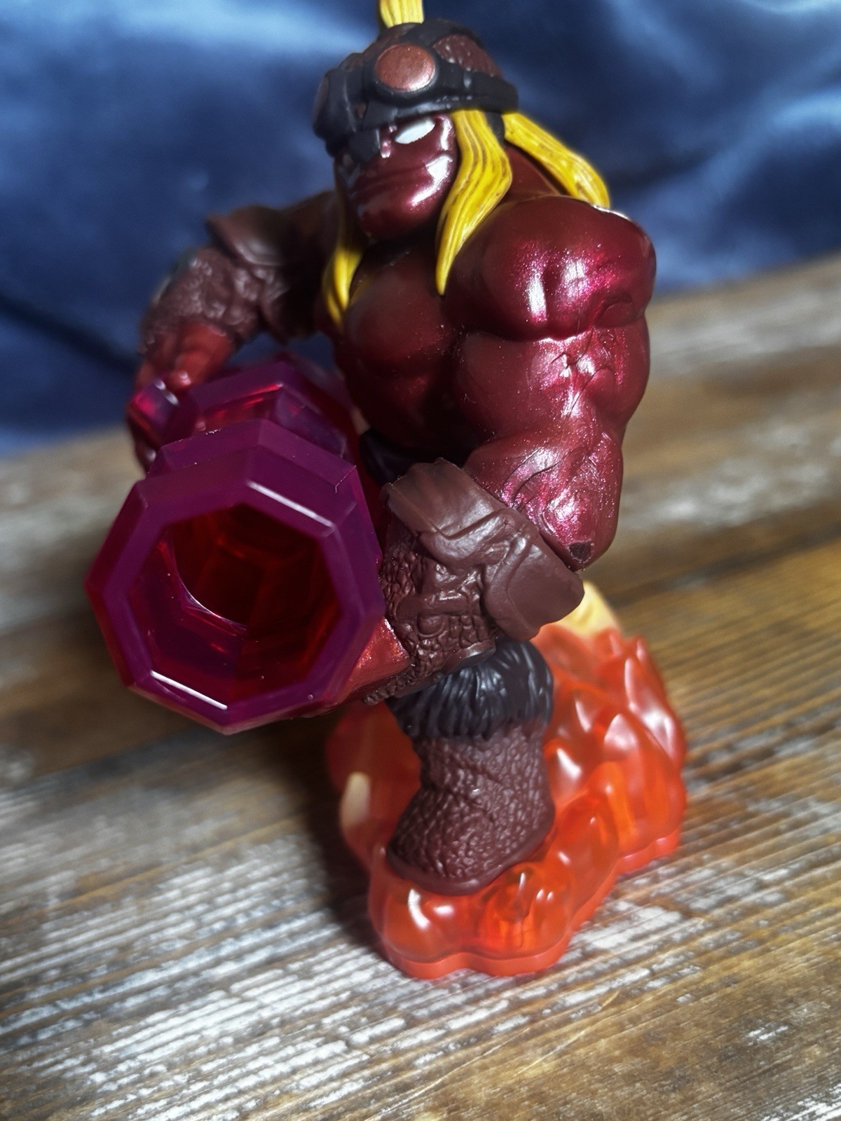 Skylanders Trap Team Ka-Boom Character (Fire Trap Master)