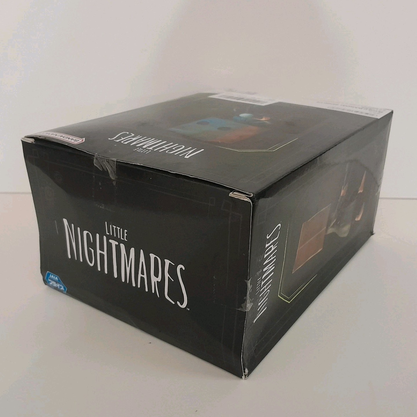 Little Nightmares Mono Figure Banpresto Statue 6.7″ Bandai Spirits