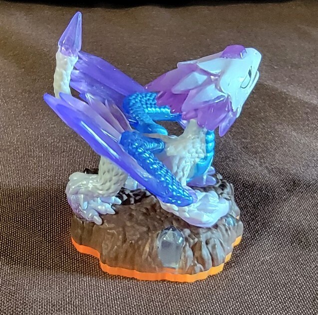 Skylanders Giants Flashwing, Jet Vac, Terrafin Activision Figures