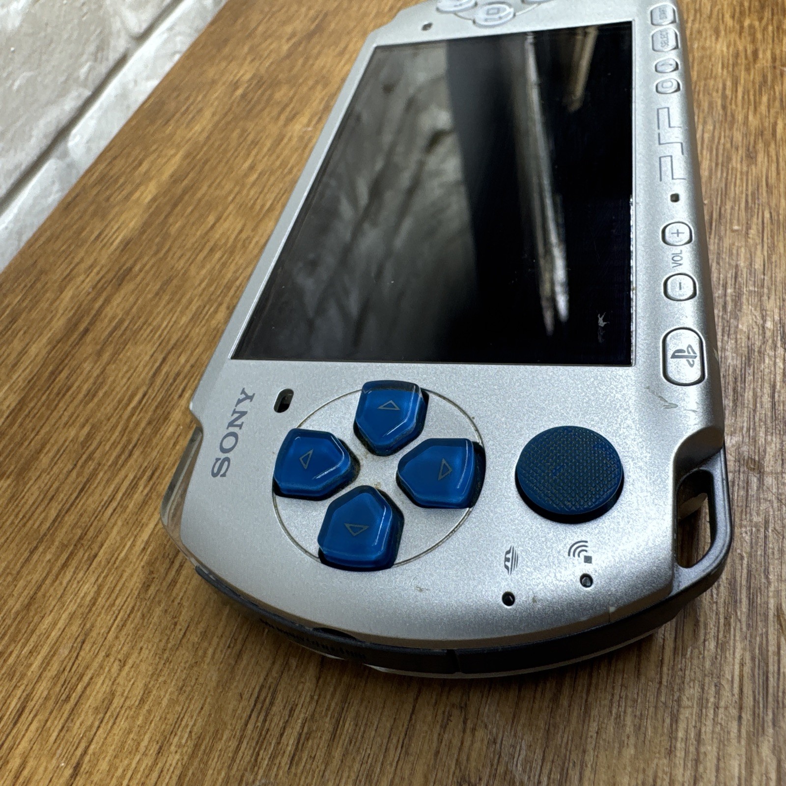 Sony PSP-3000 Portable Mystic Silver Handheld System Parts/Repair Untested
