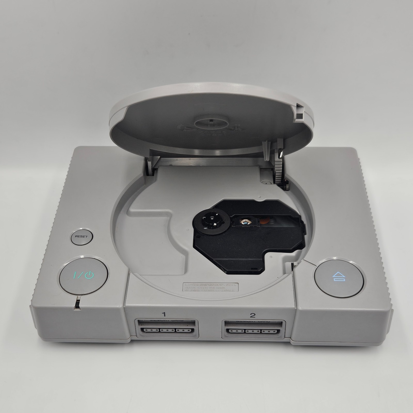 PS1 Pack – Sony PlayStation 1 SCPH-7502 PAL – Controller, Memory Card – Tested