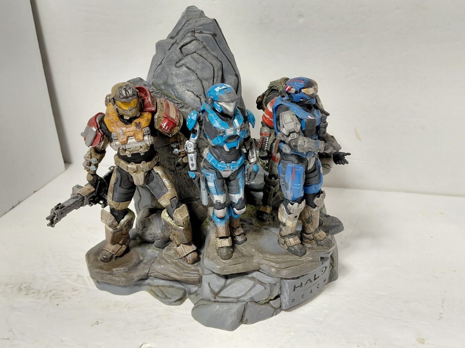 Halo Reach Noble Team Legendary Limited Edition Statue 2010