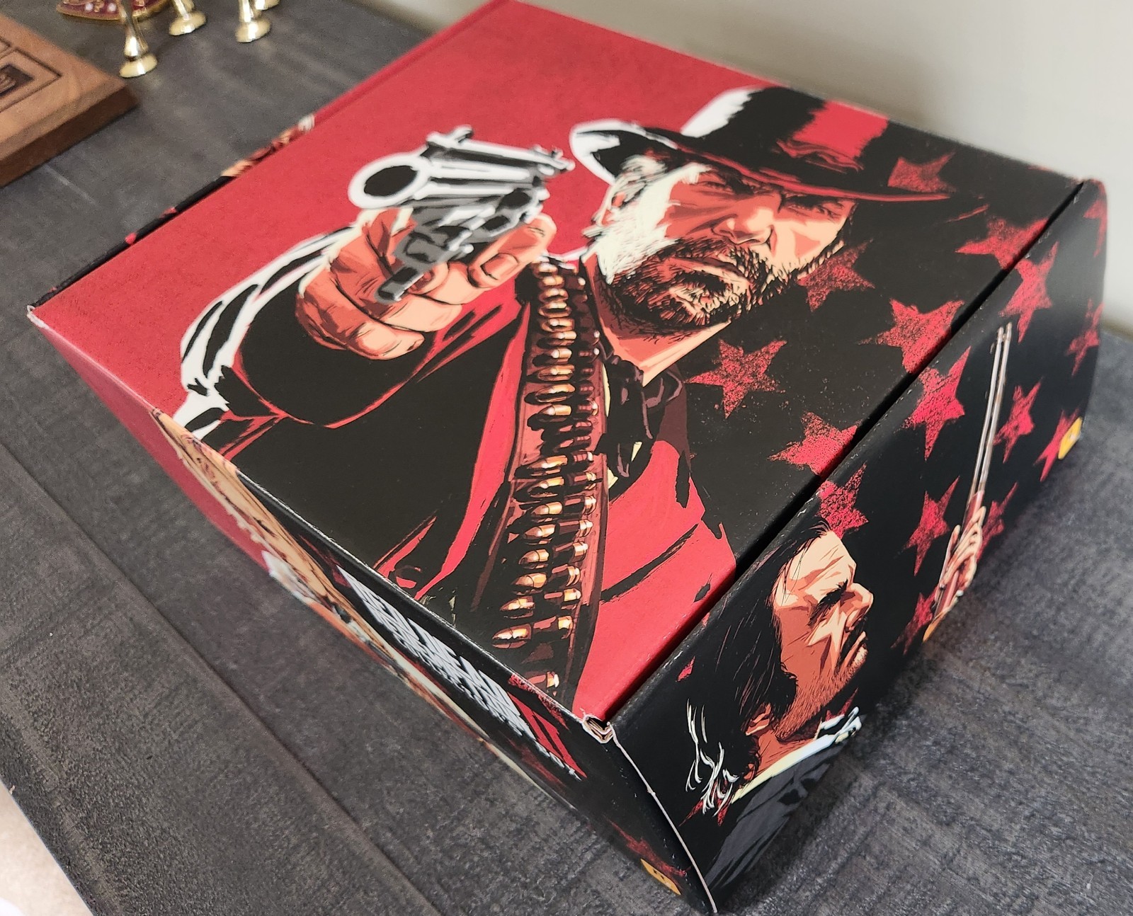 Red Dead Redemption 2 Collector’s Box Complete Set Without The Video Game. New