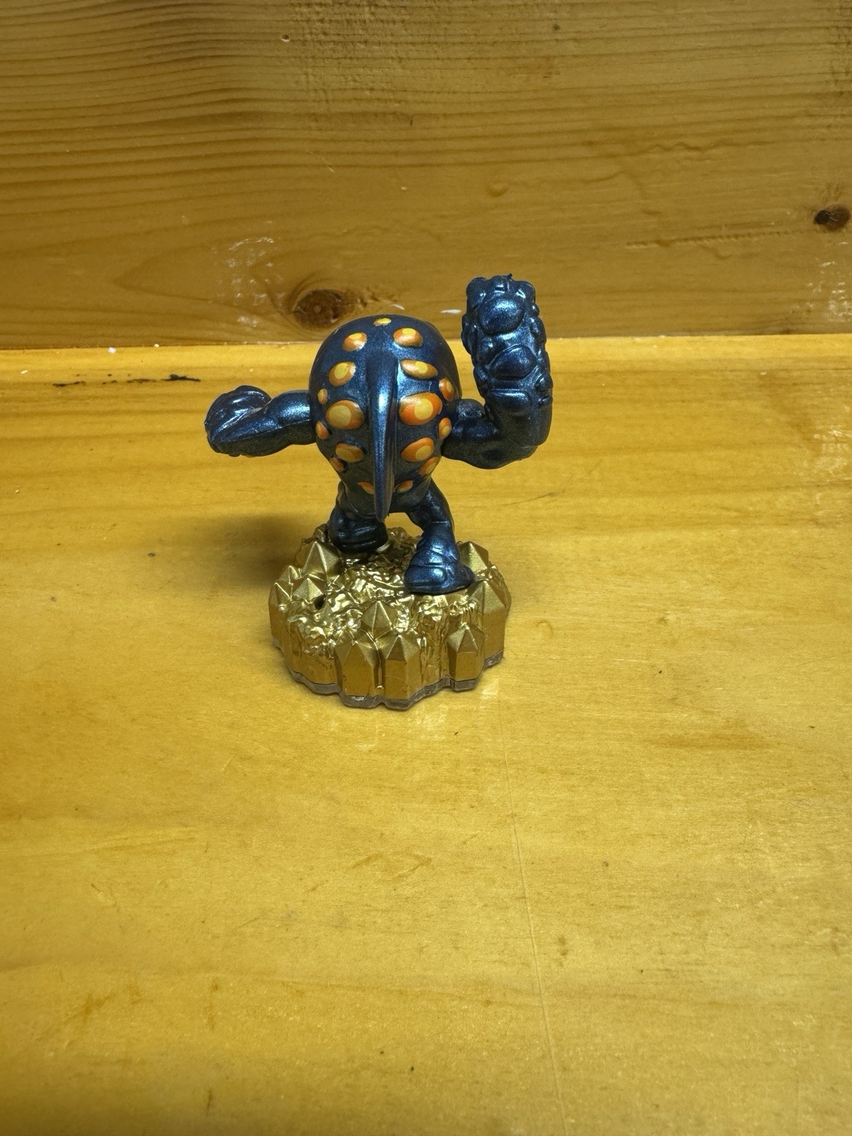 Skylanders Trap Team Eon’s Elite Terrafin Figure Cleaned and Tested