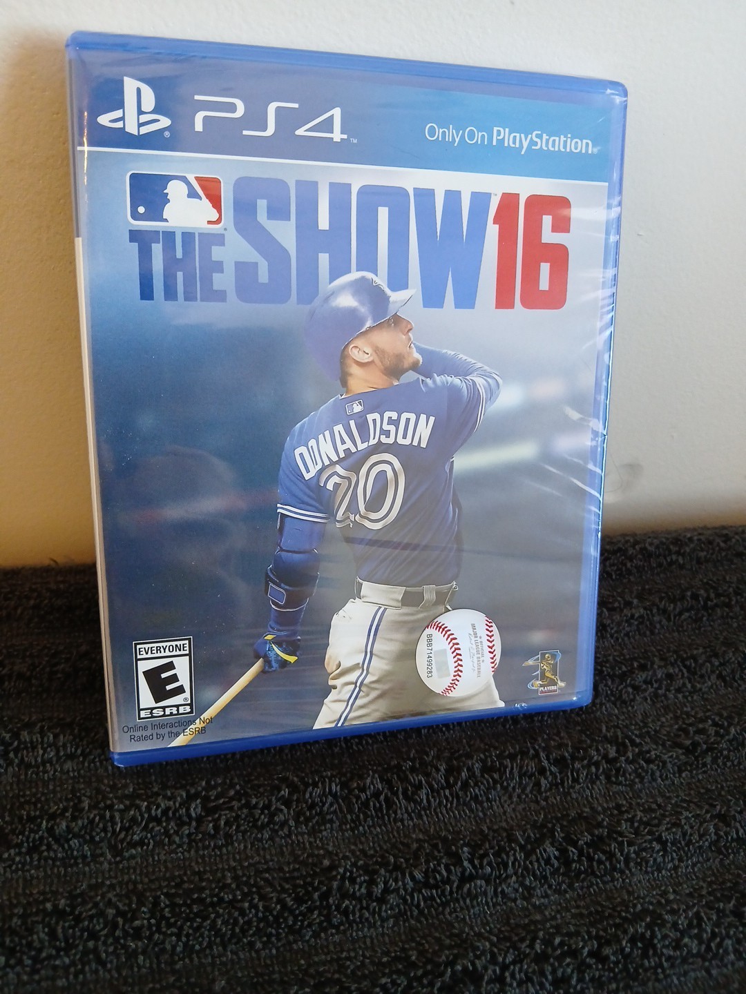MLB The Show 16 – PlayStation 4 – Video Game – Mint