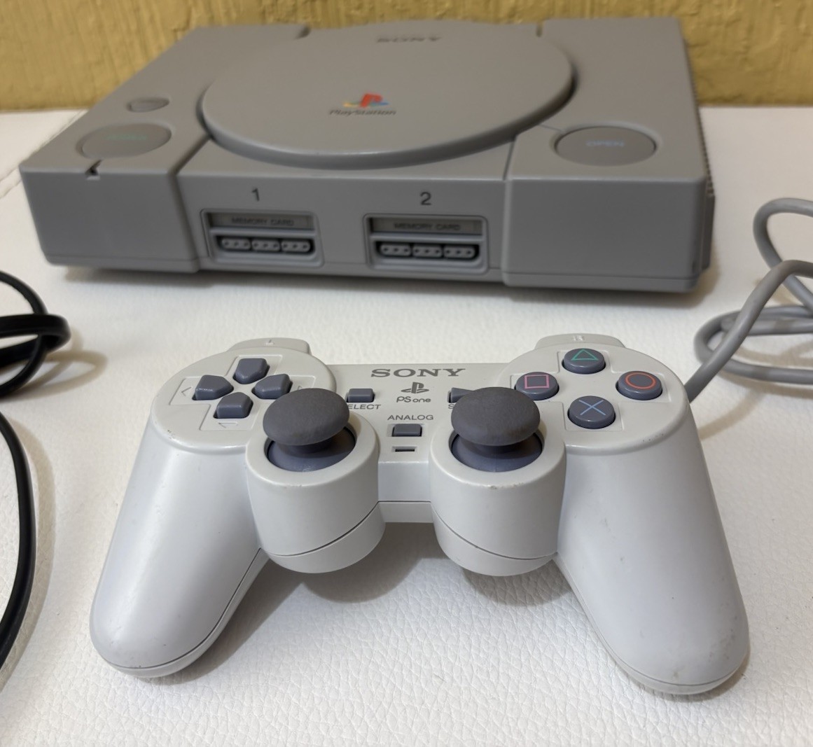 Official Sony PlayStation 1 PS1 Console Complete w Controller