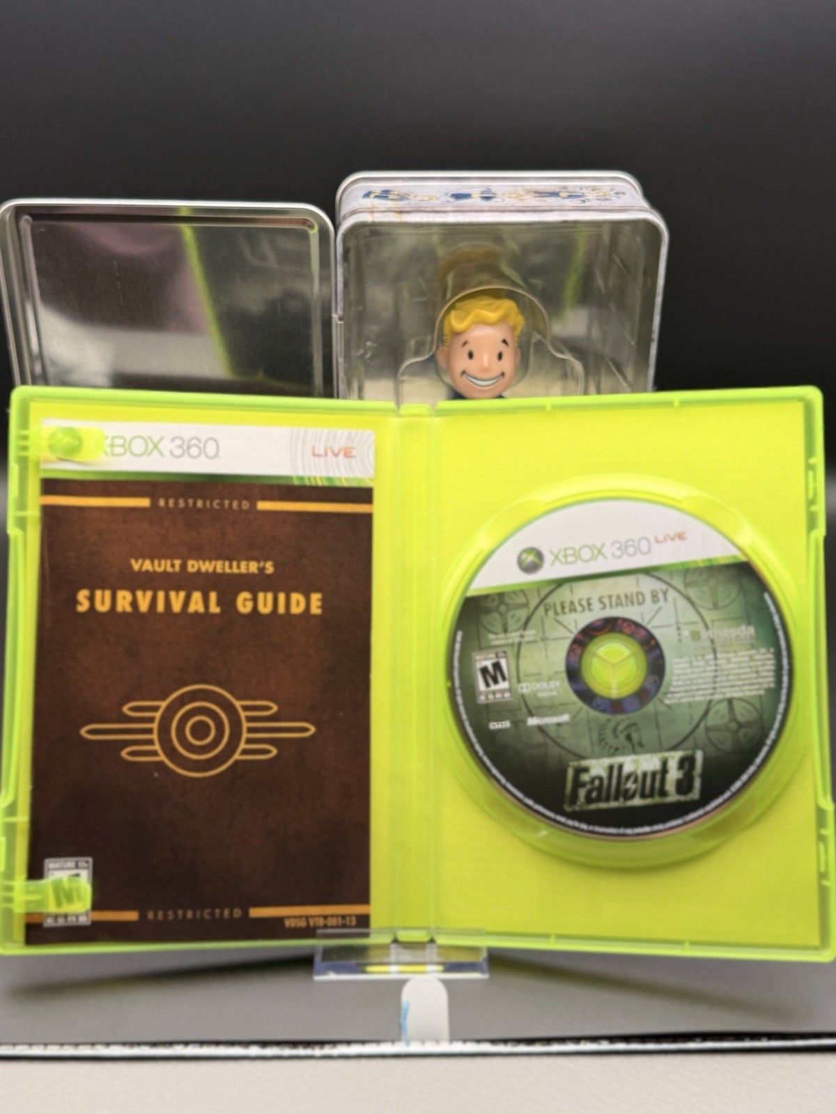 Fallout 3 Collector’s Edition Xbox 360 CIB Complete w/ Lunchbox Bobblehead