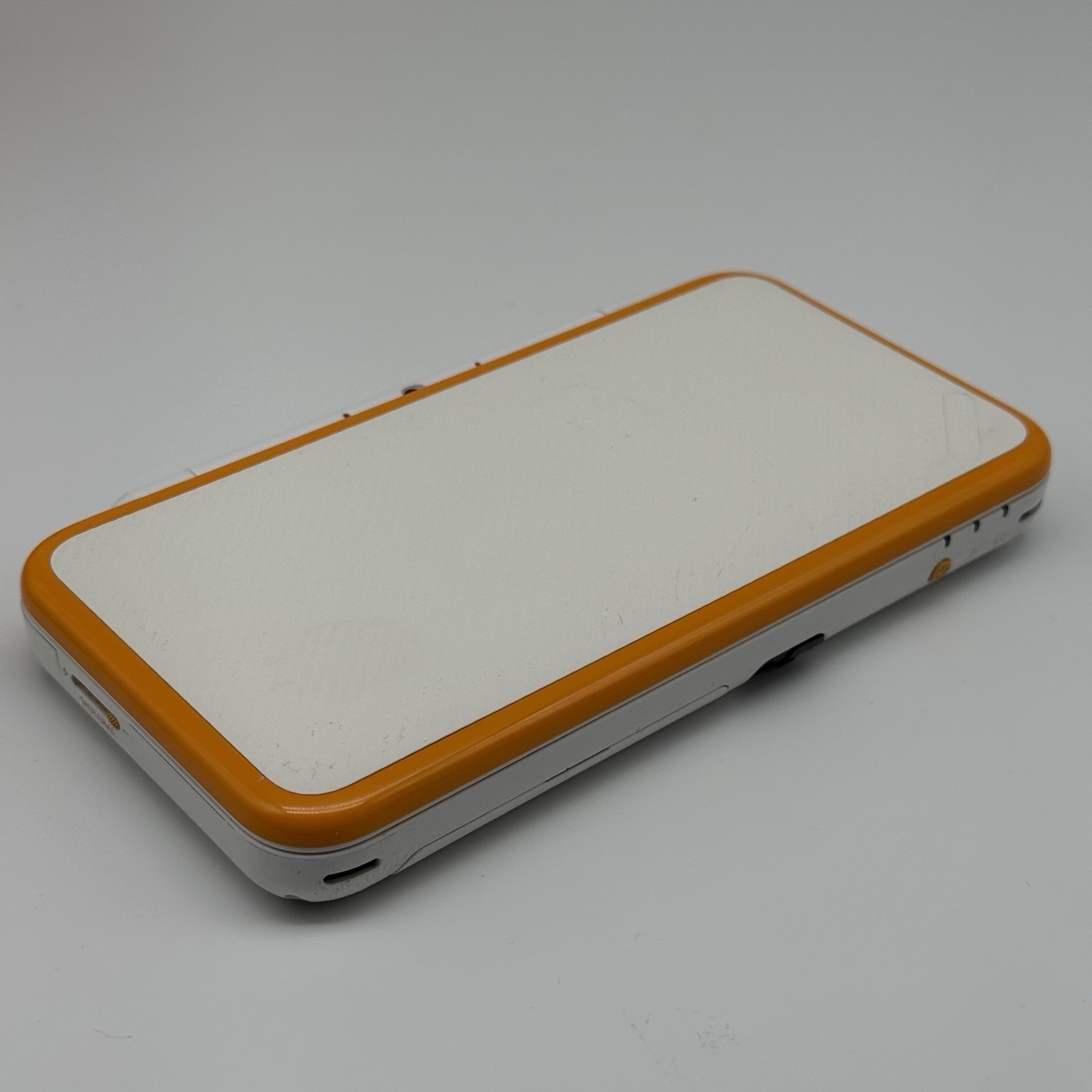 “new” Nintendo 2DS 3DS XL Console White Orange Console, Charger, Box – Tested