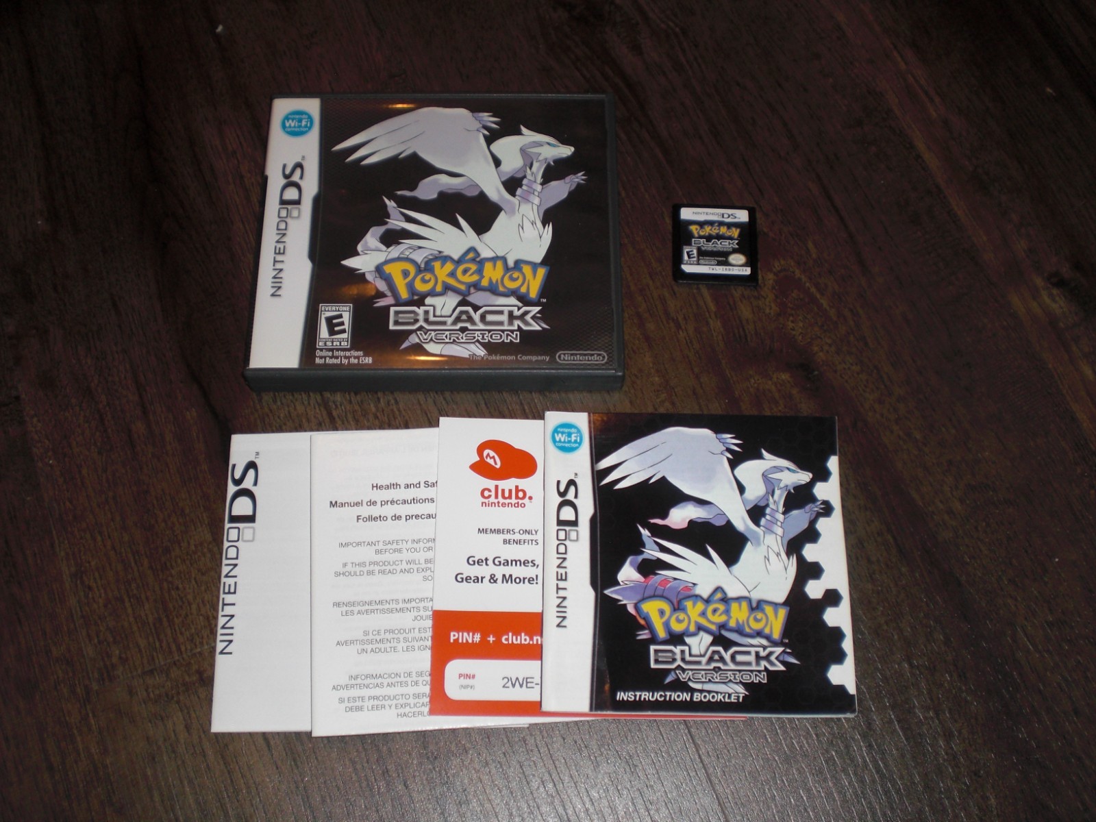 Pokemon Black Version 1 AUTHENTIC GENUINE Nintendo DS 3DS 2DS XL COMPLETE CIB
