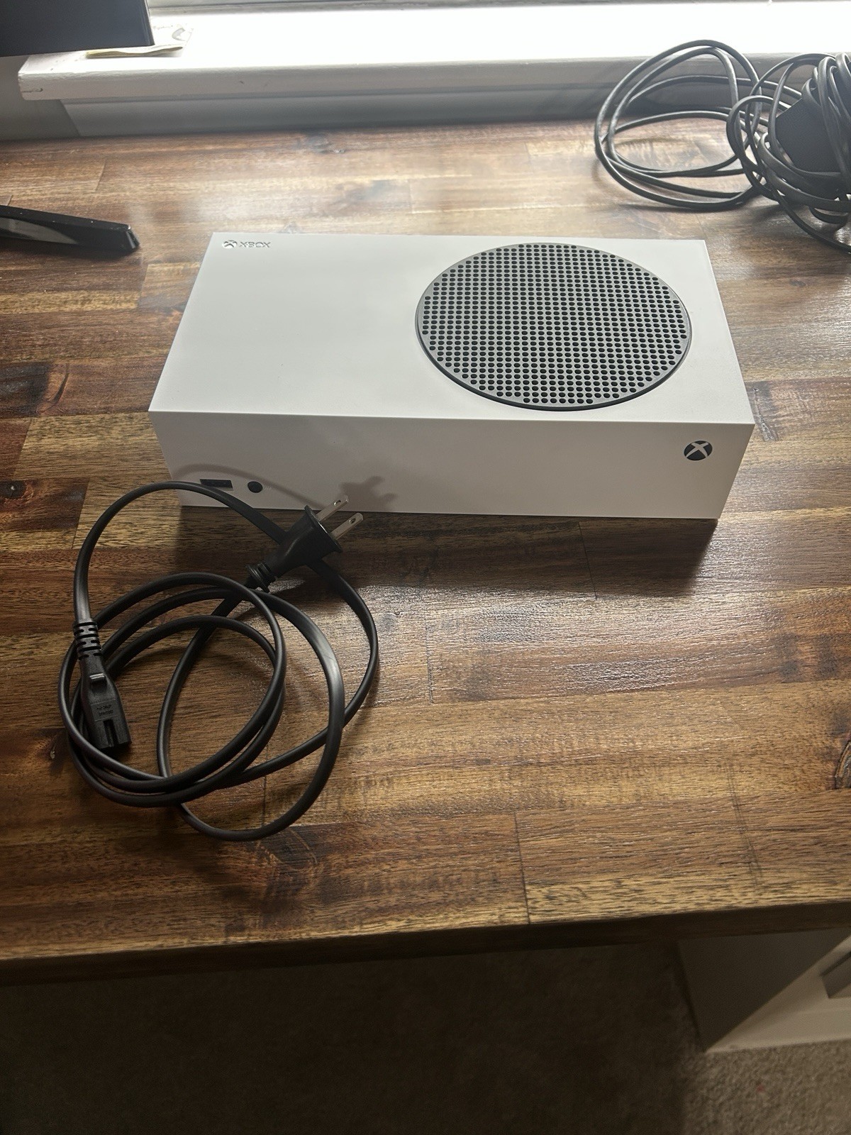 Microsoft Xbox Series S 512GB White Console 1440p Wi-Fi Region Free