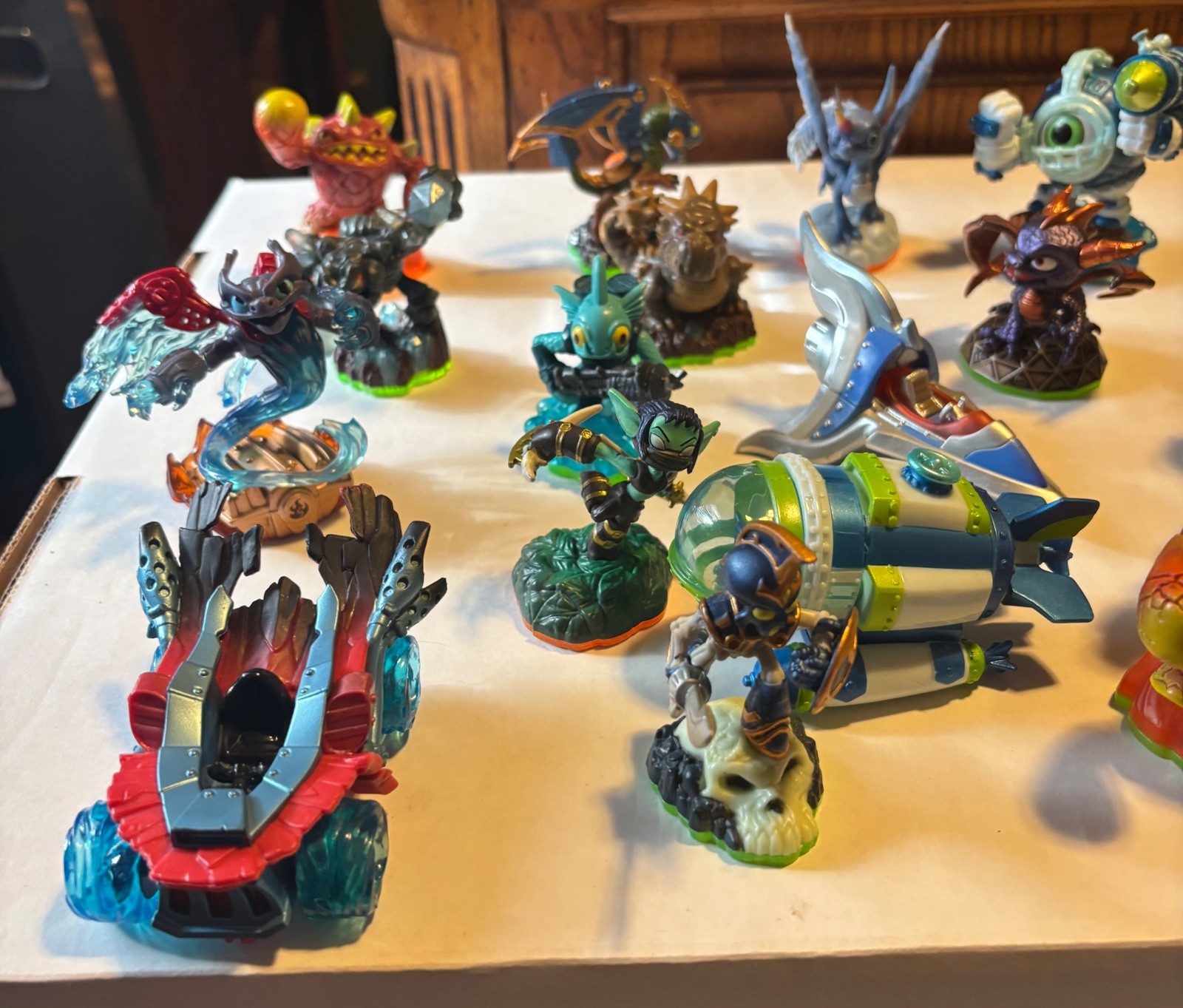 Activision Skylanders Action Figures lot Game Vehicles