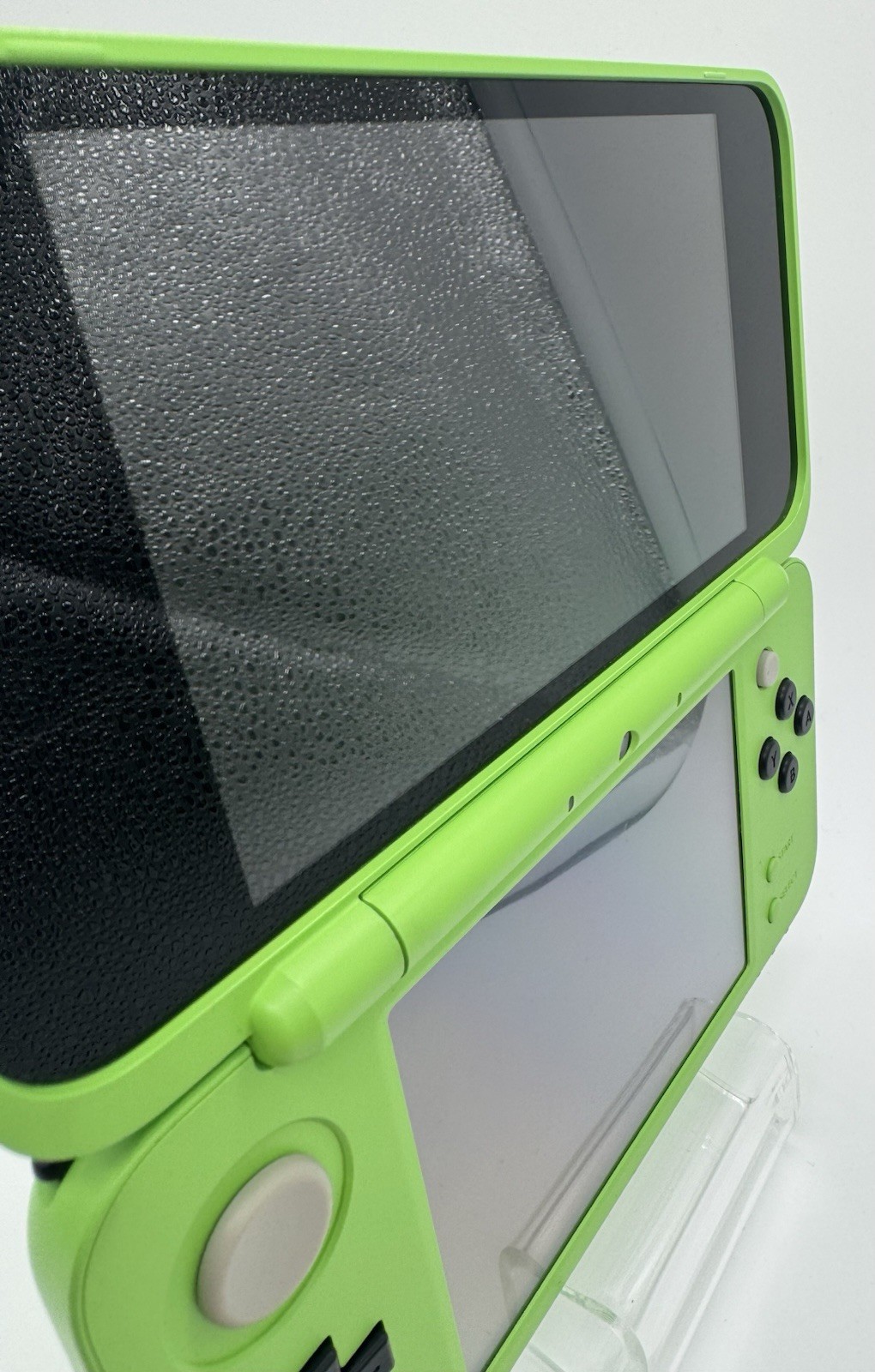 Nintendo New 2DS LL Minecraft Creeper Edition-4gb-Box, matching SN, & Charger