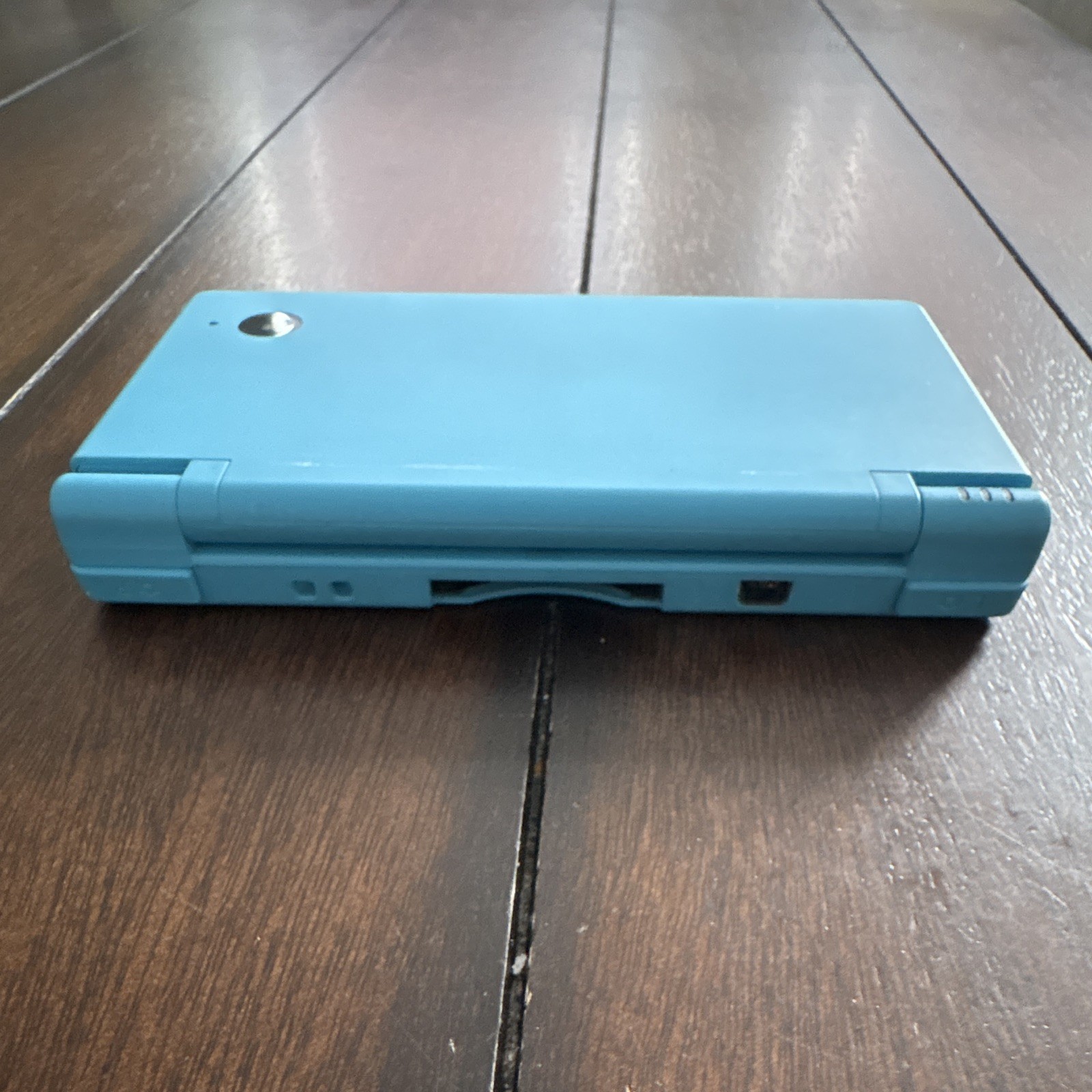 Nintendo DSi Light Blue Handheld Console USG-001