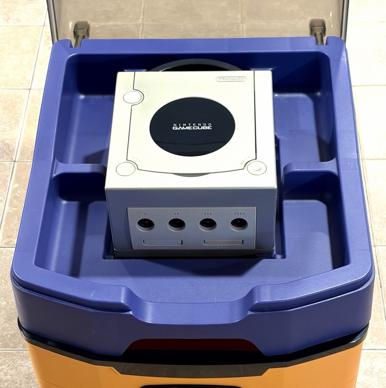 Official Nintendo GameCube Station Rack Storage Orange Purple OEM Wheels Japan