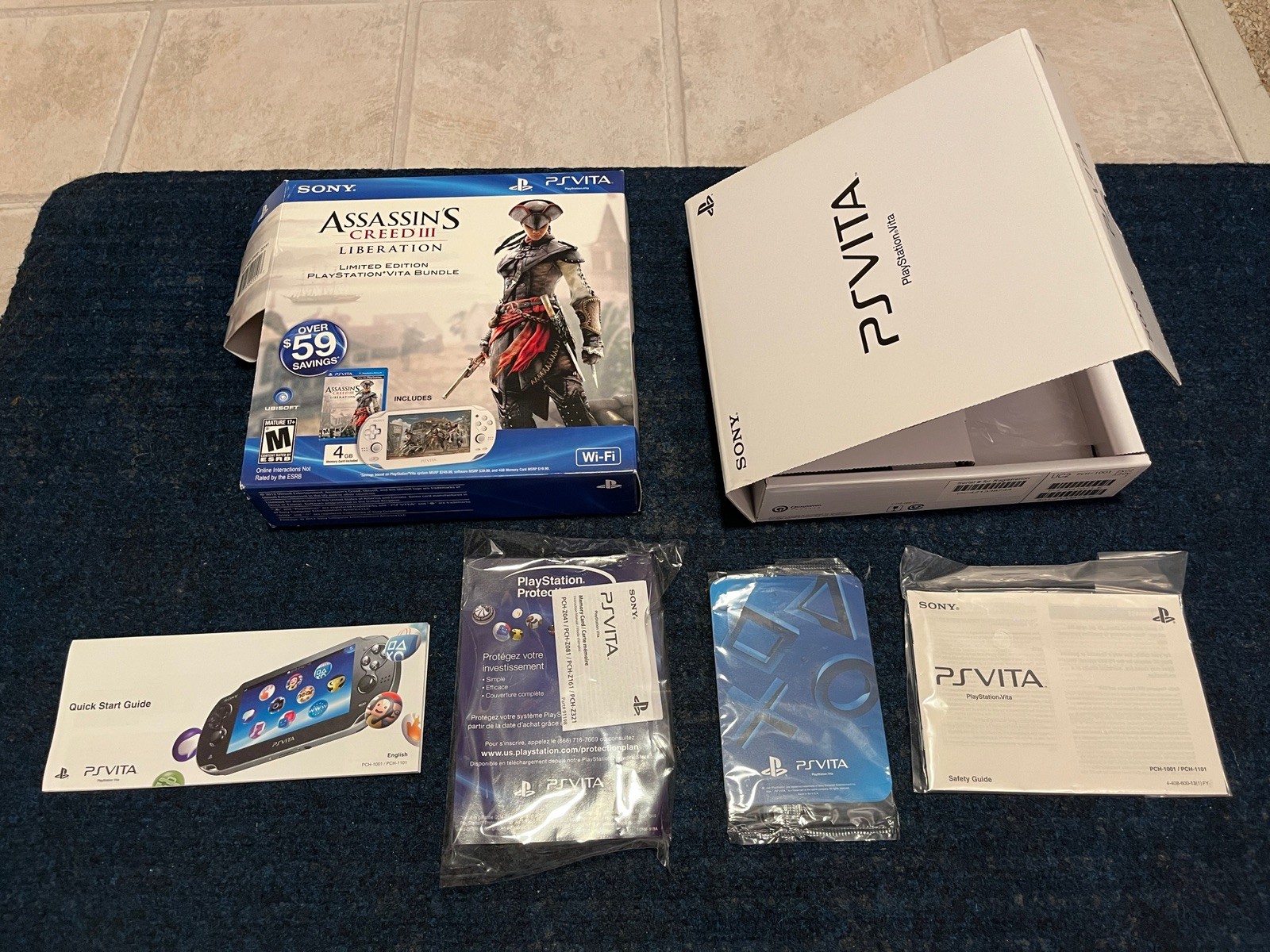 Sony PS Vita PCH-1001 Assassin’s Creed Bundle, 32 Gb Memory Card + Carrying Case