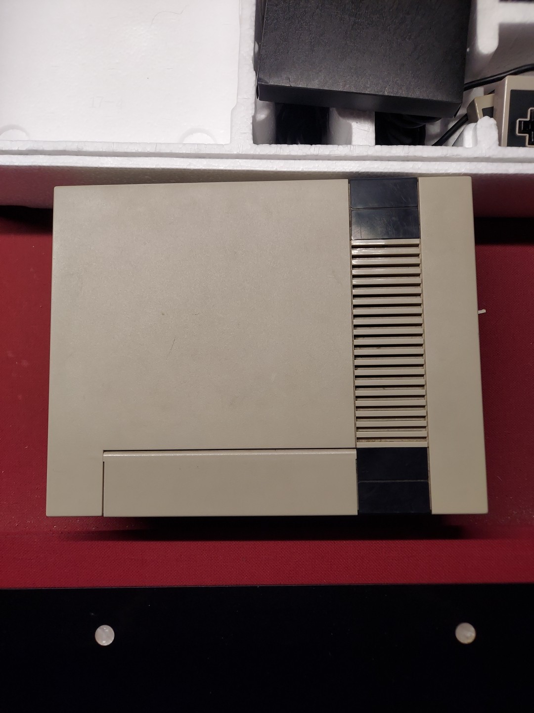 Nintendo NES Action Set Console System Tested Working Controllers Zapper Mario