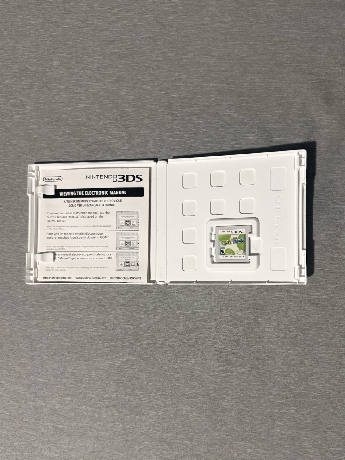 Yoshi’s New Island (Nintendo 3DS) w/ Case, Yoshi Series