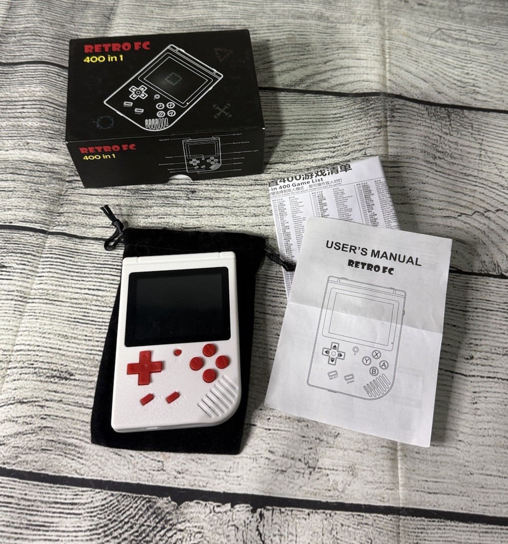 Retro FC Plus 400 in 1 Handheld Game Console