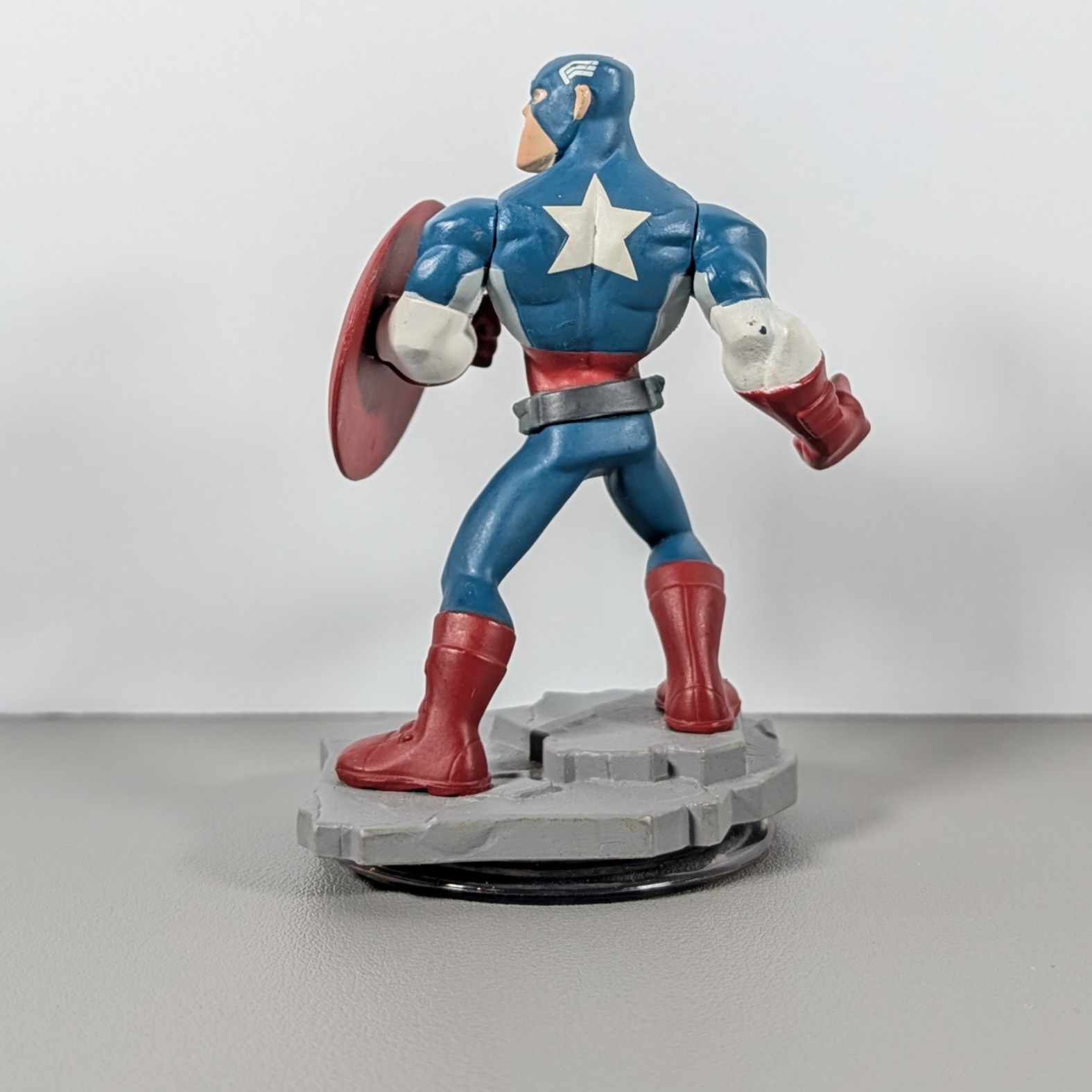 Disney Infinity 2.0 Figure – *Captain America | Marvel Character Toy Box
