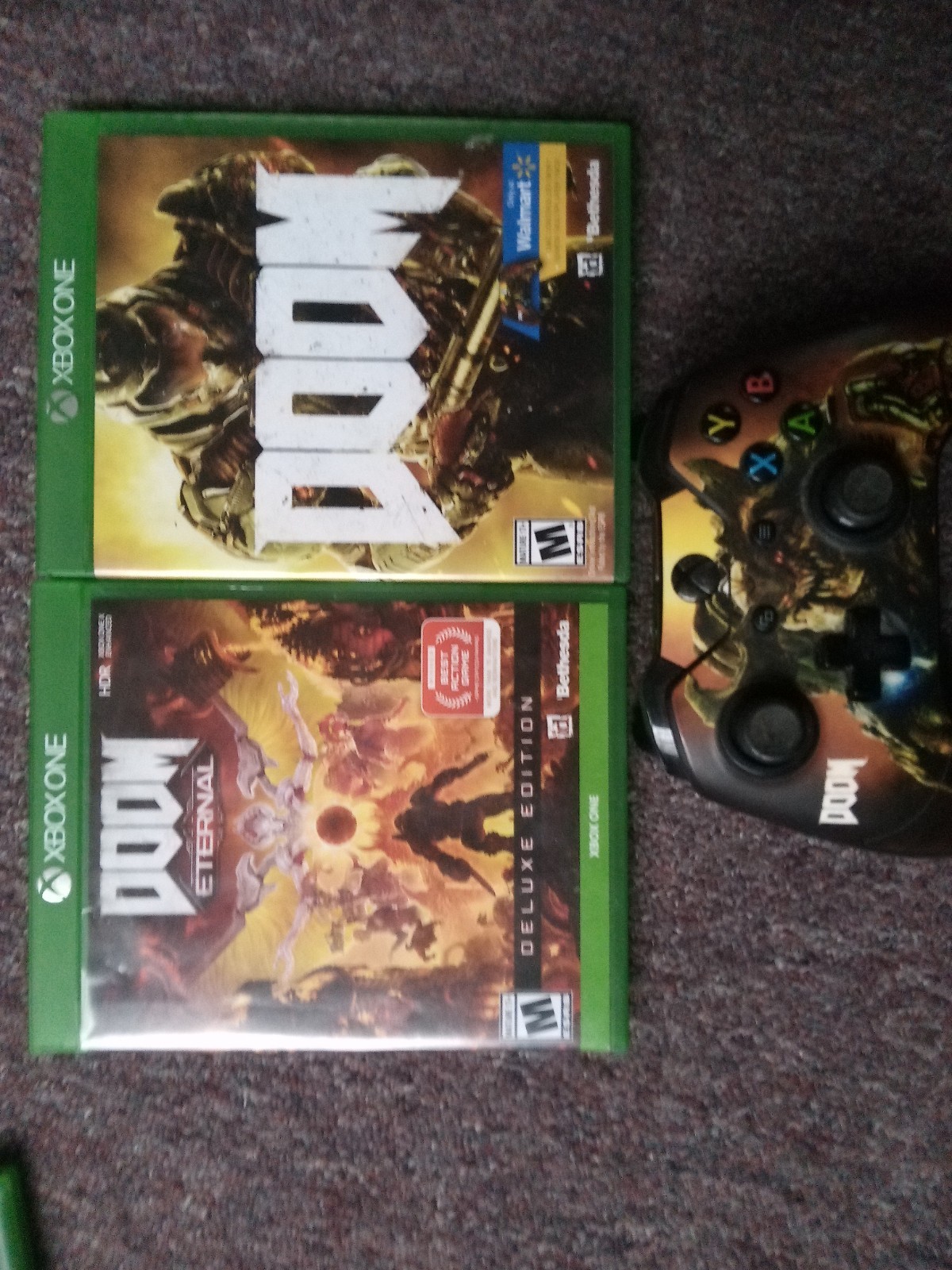DOOM Eternal Deluxe edition Xbox One Lot Of 3 controller Id Video Games Shooter