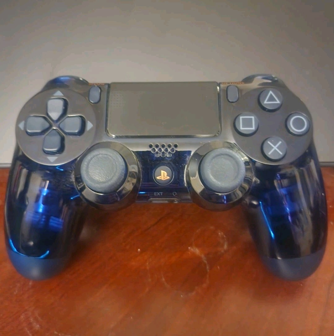 Sony PlayStation DualShock 4 Controller 500 Million Limited Edition Used