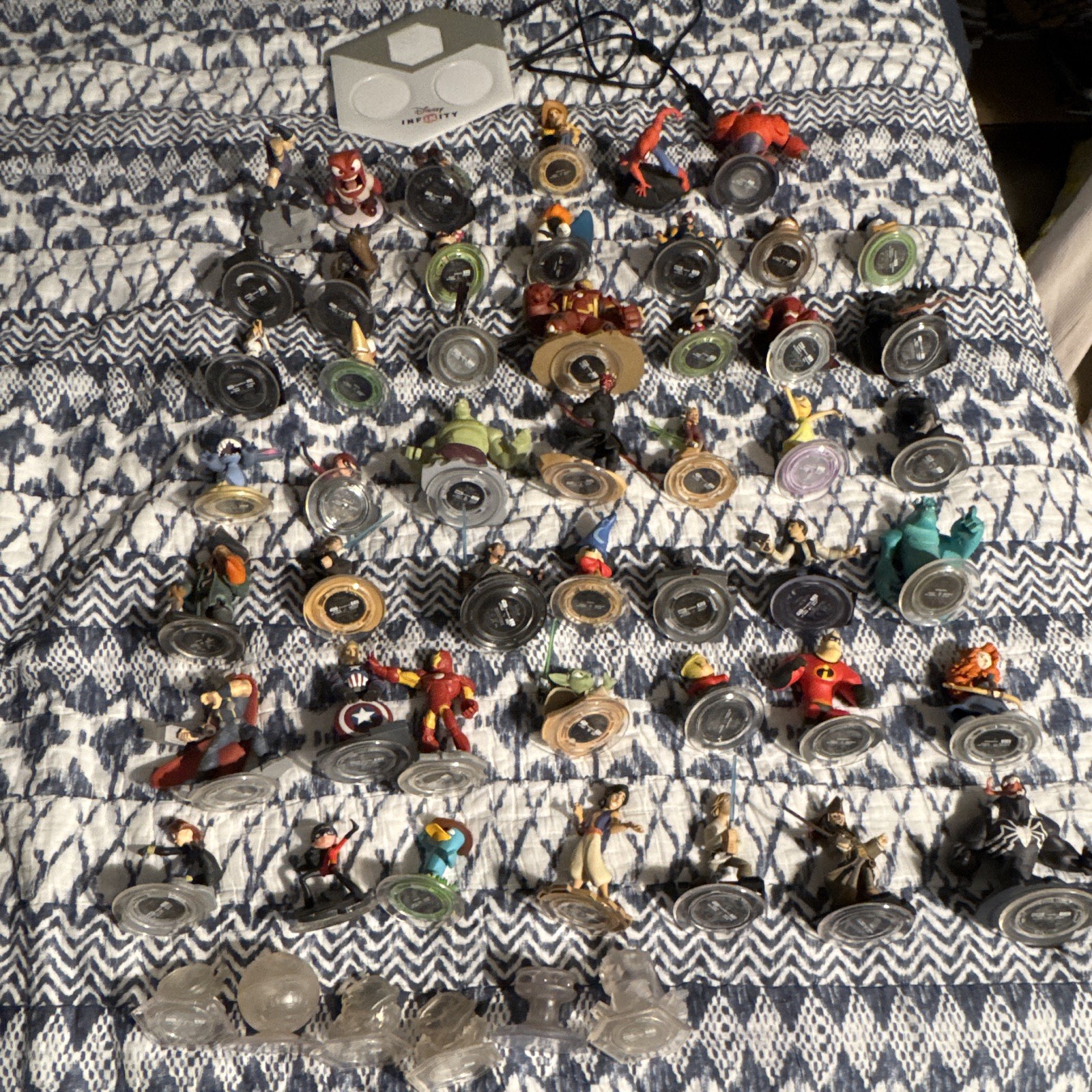 Disney Infinity Portal Base lot 50+