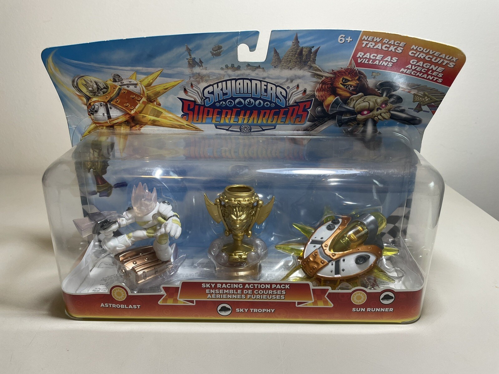 New Sealed Skylanders Superchargerd Atroblast Sky Trophy Sun Runner Combo