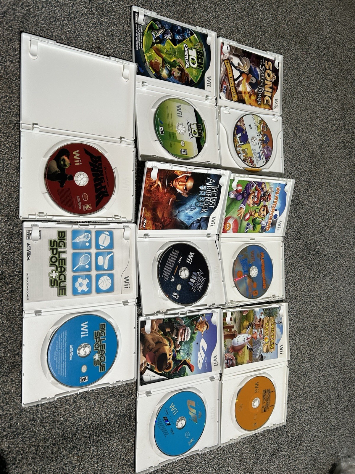 Mixed Lot Of 8 Nintendo Wii Games Sonic Airbender Sports Kung Fu Panda Ben 10
