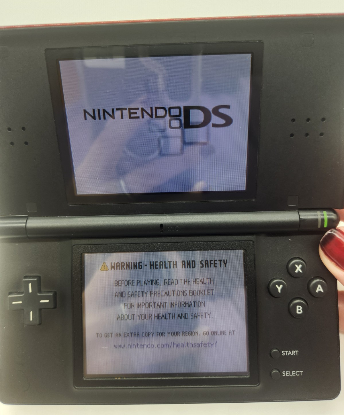 NINTENDO DS LITE USG-001 RED BLACK HANDHELD SYSTEM CONSOLE *FOR PARTS OR REPAIR*