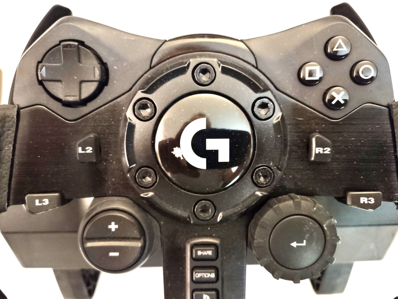 Logitech G923 TrueForce Racing Wheel and Pedals for PS5 PS4 and PC 841-000059