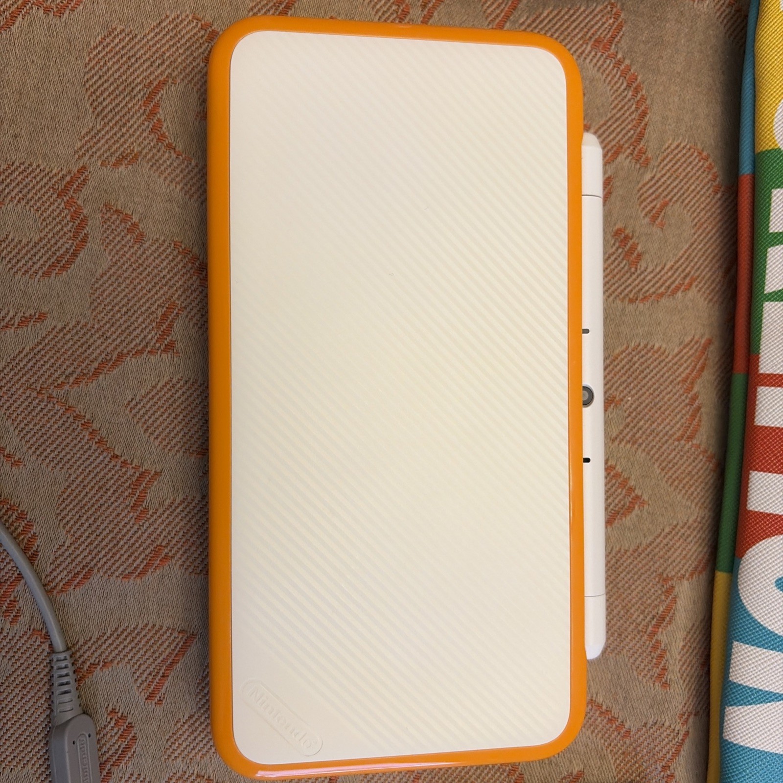 New Nintendo 2DS XL Region Free w/ Charger Stylus Case | White Orange |