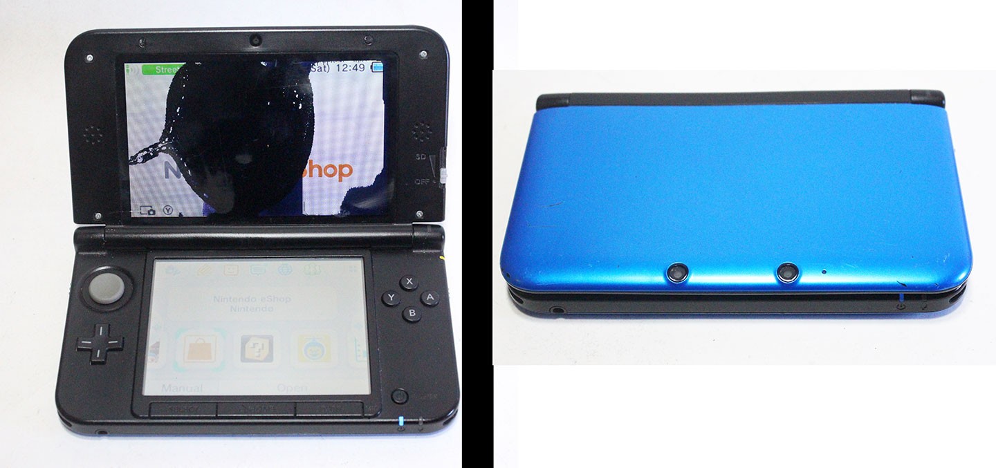 Nintendo 3DS XL Blue/Black Game Console-Cracked Top LCD-Plays Games-Parts Only