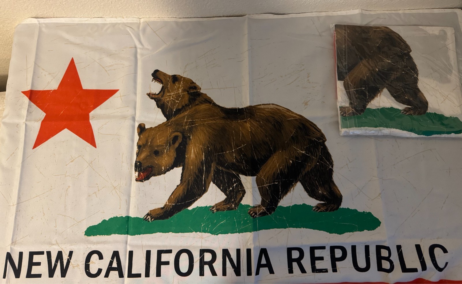 Loot Crate Exclusive Fallout New Vegas NCR Flag Brand New Sealed 24” x 36”