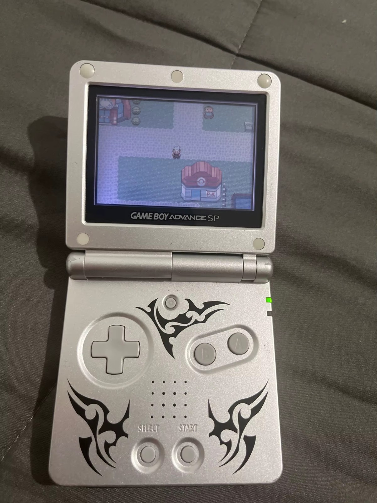 Pokemon Emerald Version Cartridge for Game Boy Advance (GBA) – Tested and Saves!