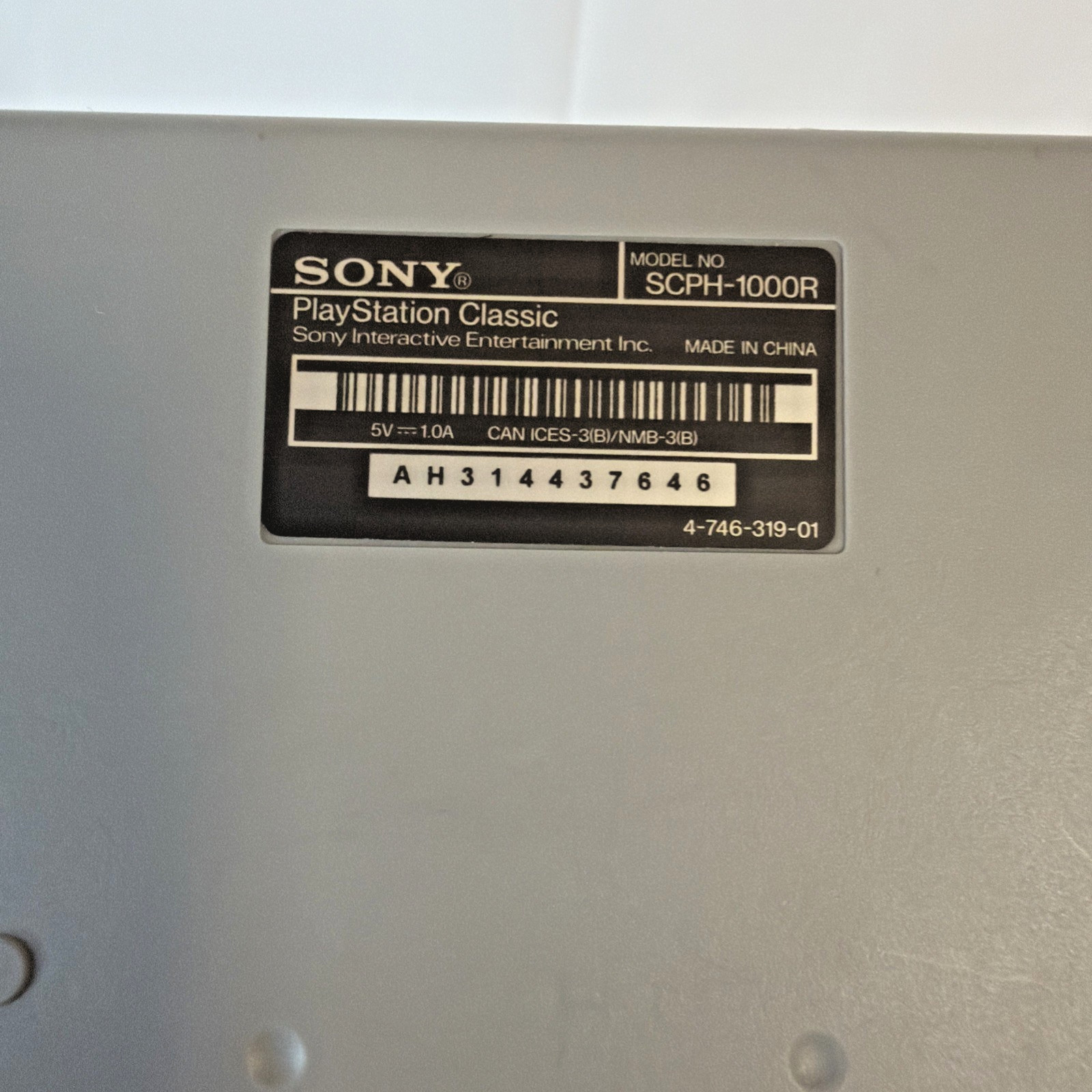 Sony Playstation Classic SCPH-1000R PS1 Playstation Mini w/ 2 Controllers