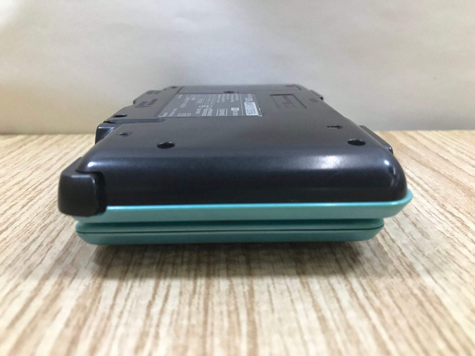 Nintendo DS Turquoise Blue Console Nintendo Japan – With Defects LH1321