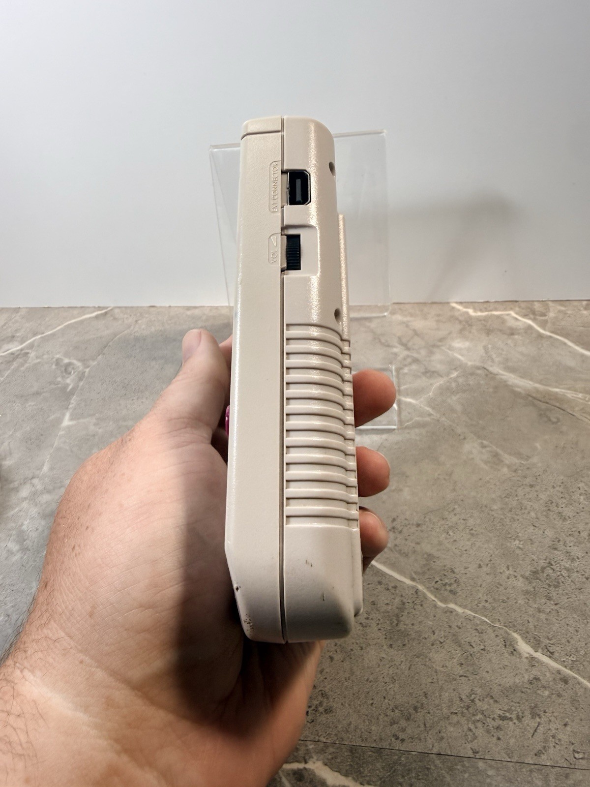 Original Nintendo Game Boy (DMG-01) – Powers On – CLEAN Battery Contacts Video