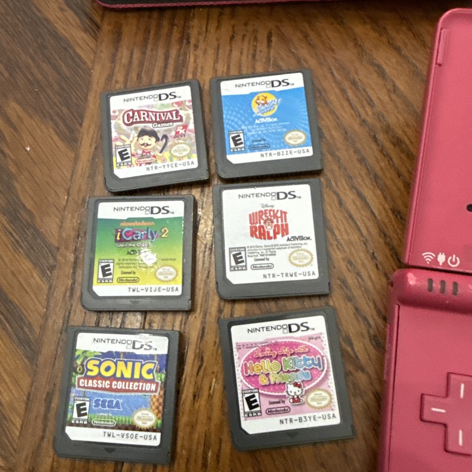 Nintendo DS pink Console Carry Case 6 Games Untested