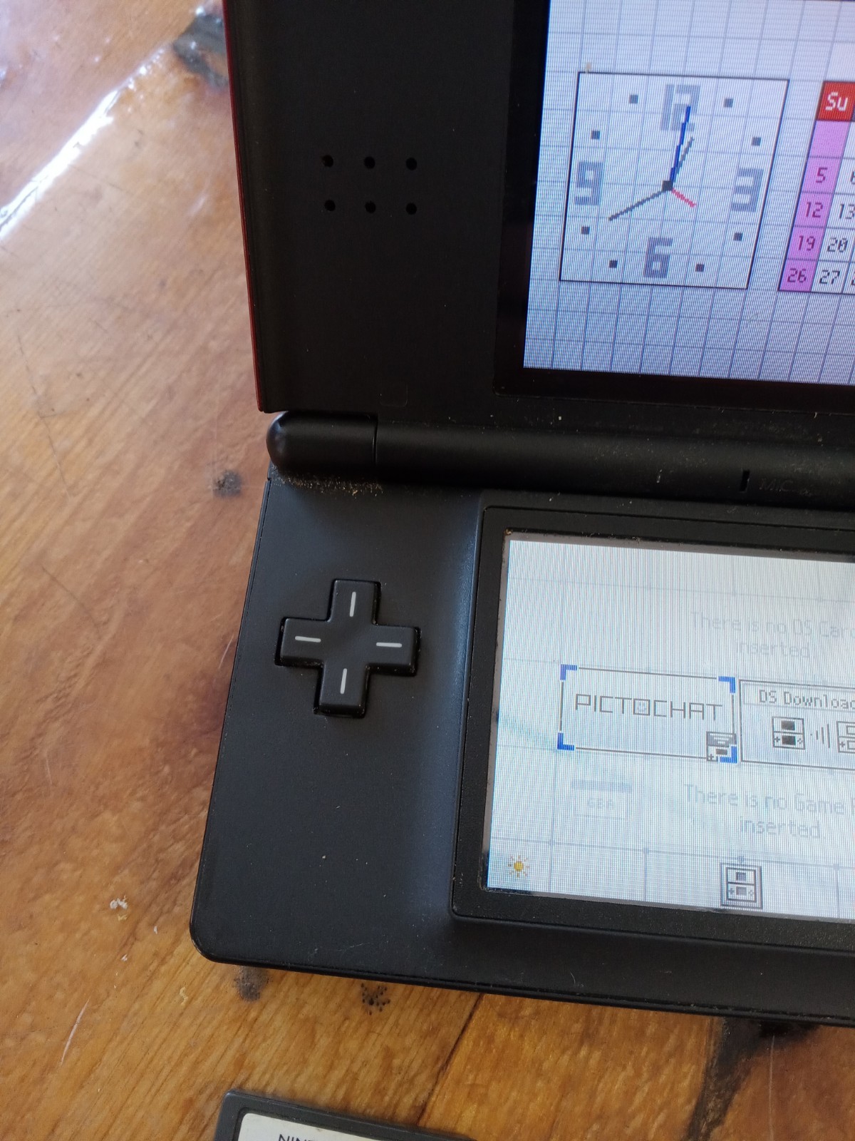 Nintendo DS Lite Handheld Gaming Console Crimson Red w Black TESTED & WORKING
