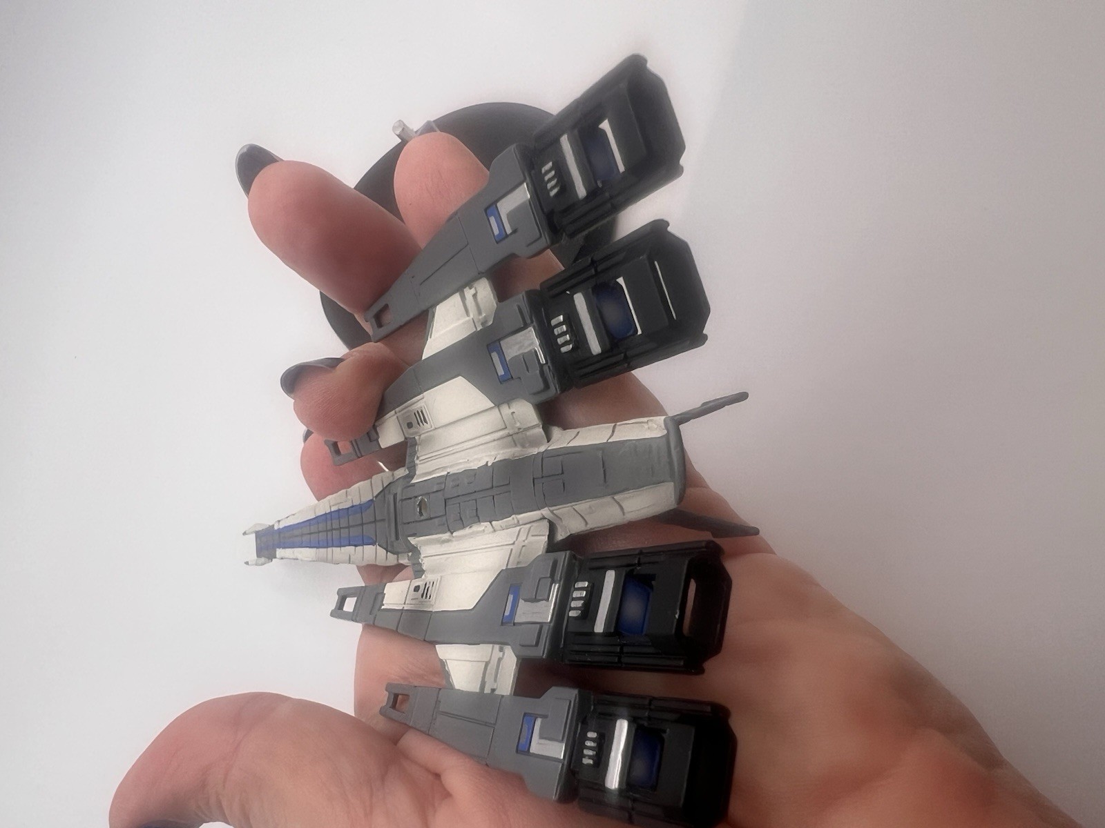 Dark Horse Mass Effect Alliance Normandy SR-2 Ship Replica Statue Original 2014